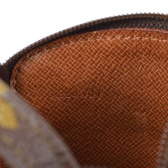 Louis Vuitton Monogram Pochette Secret Shoulder Bag - Picture 7 of 7